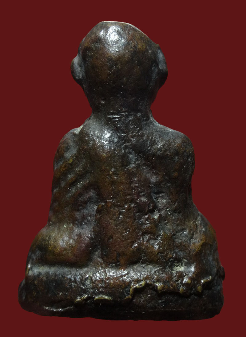 รูปหล่อโบราณเกจิอาจารย์