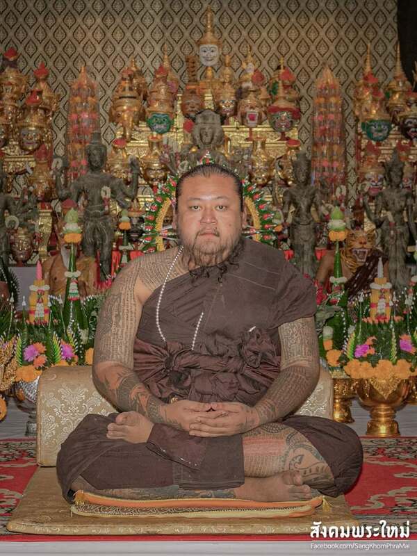 หุ่นพยนต์พญายักษ์ปุริสาท(ยักษ์กินผี)