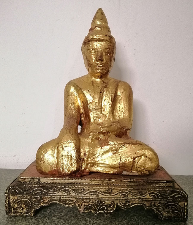 พระไม้พม่า 