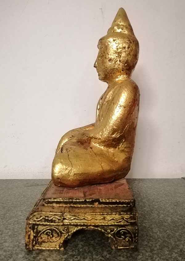พระไม้พม่า 