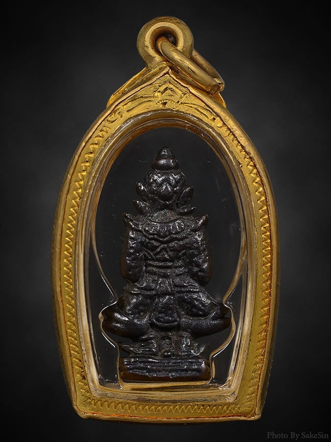 ท้าวเวสสุวัณ หลวงปู่หมุน ฐิตสีโล ปี 2545