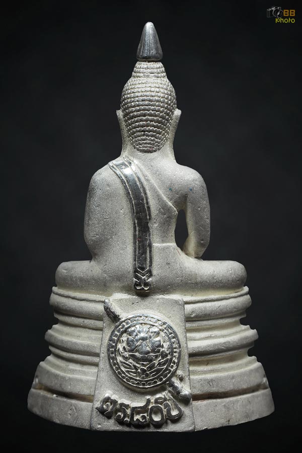 พระกริ่งพระพุทธโสธร เนื้อเงินขัดเงา