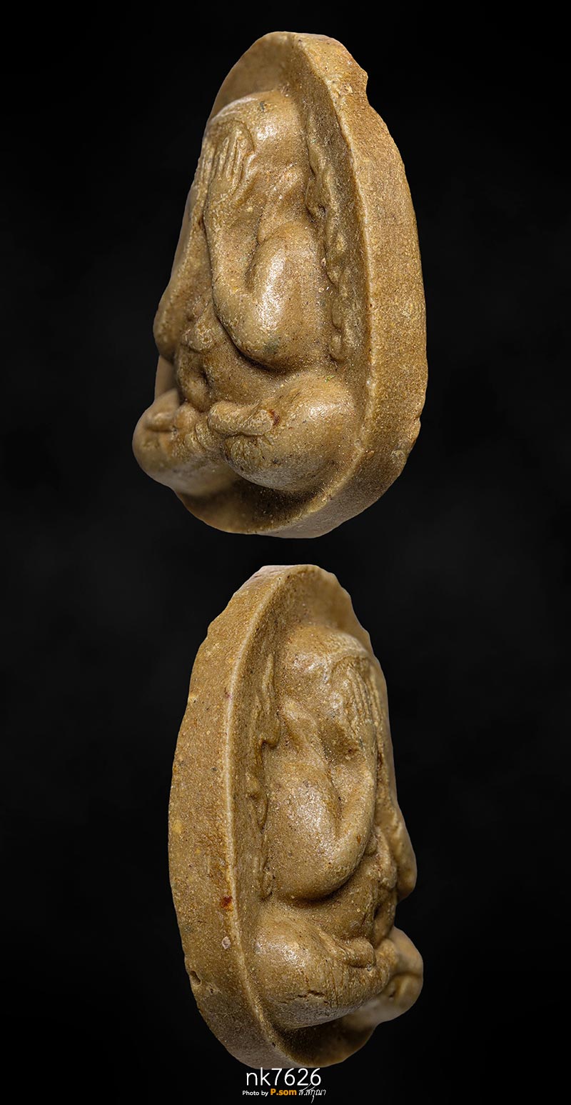 ปิดตากนกข้าง หลวงปู่โต๊ะ เนื้อเกสร2522