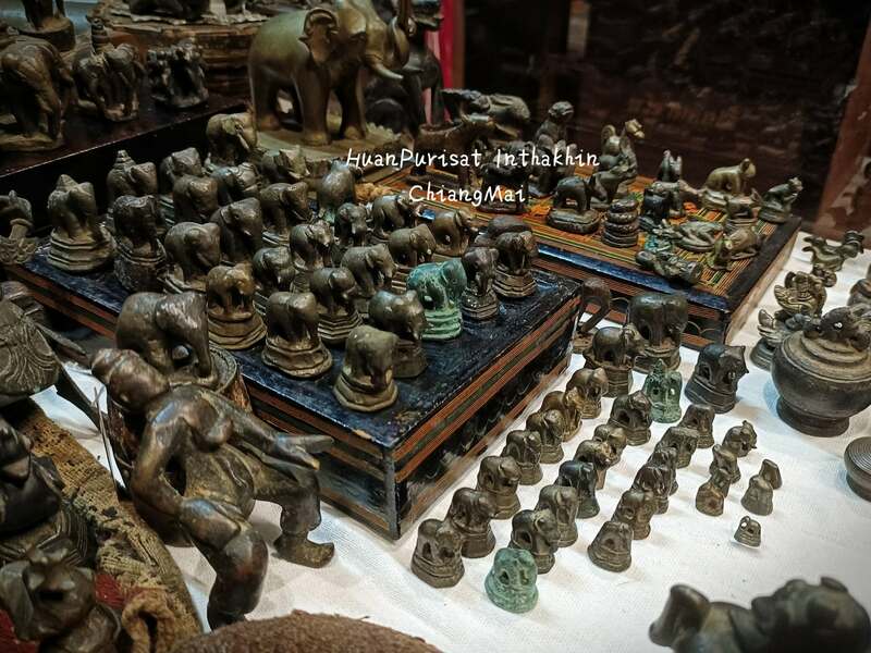 ลูกเป้งสำริดโบราณ1