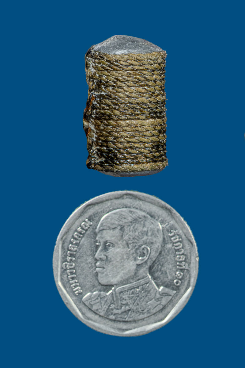 ตะกรุดสาริกา ๑ นิ้ว ถักหยักข้าง 