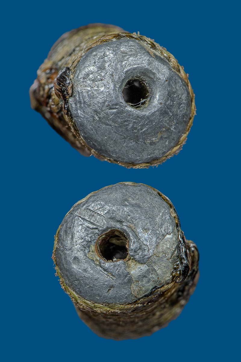 ตะกรุดสาริกา ๑ นิ้ว ถักหยักข้าง 