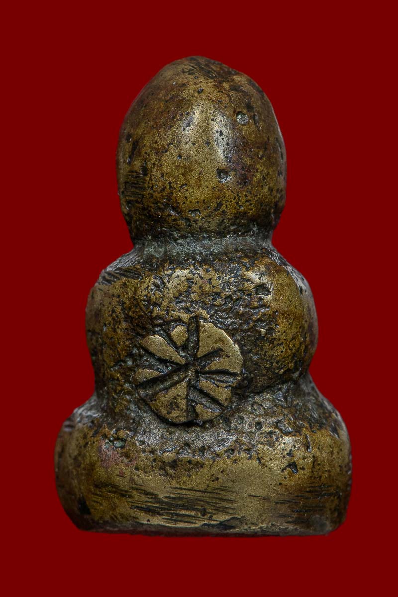 พระปิดตาดอกจันทร์ นครฯ เนื้อจัด