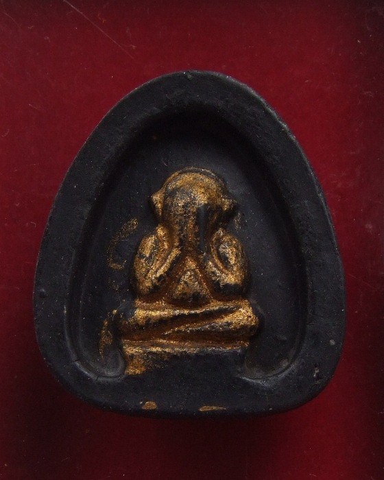 ปิดตาซุ้มตัน หลังยันต์นะ มีกินมิรู้สิ้น (13)