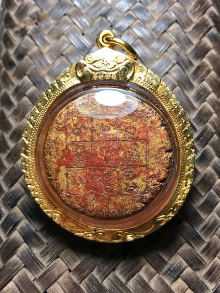 ว่านยารัตนะคำภีระยา(ยาแข๊บคำ) วัดไม้ฮุง