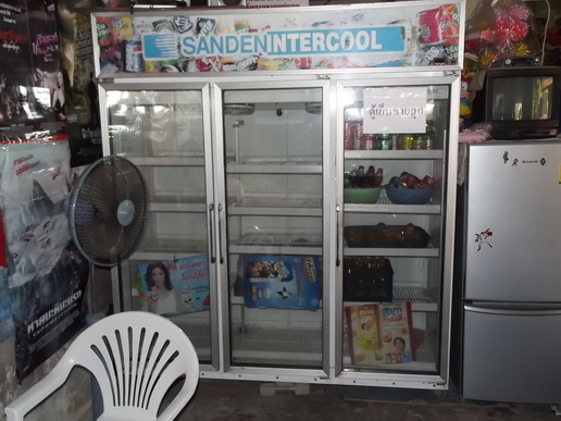 ตู้แช่เย็น 3 บาน ยี่ห้อเซนเด้นอินเตอร์คลู