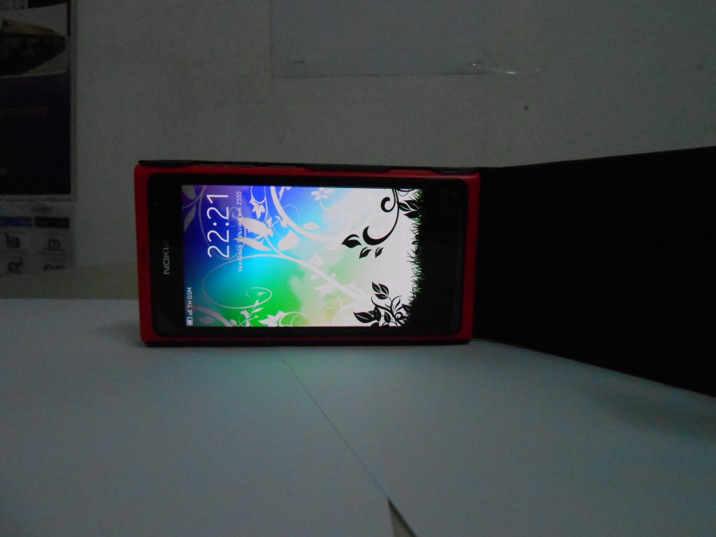 ขายโทรศัพท์มือถือ Nokia N9 สภาพ 98%ครับ