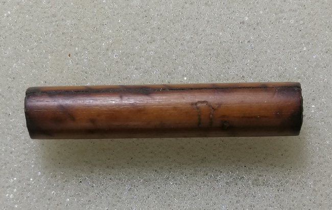 ตะกรุดไม้รวก อุดครั่ง