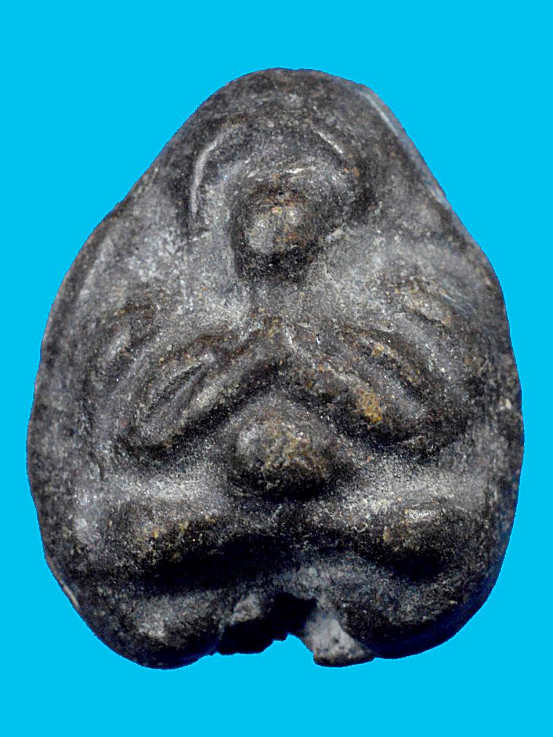 พระปิดตา เนื้อผง พิมพ์เล็กจิ๋ว ไม่ทราบที