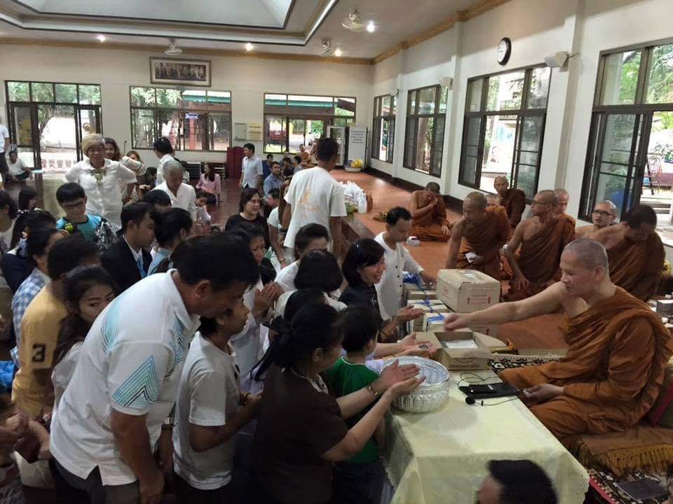 พระขุนแผนรุ่นแรก ลป.เปลี่ยน ปี 58