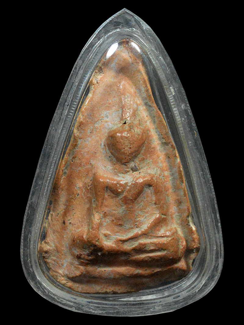 พระนางกำแพงกลีบบัว พิมพ์เกศแฉก องค์ที่2