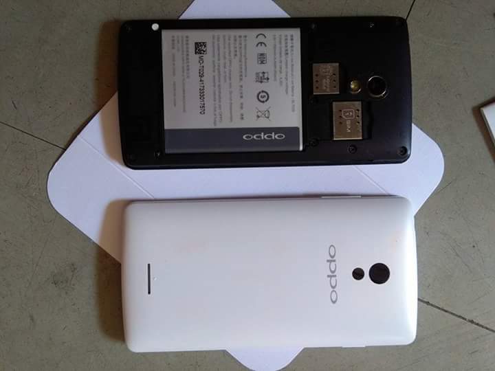 โทรศัพท์มือถือ ออปโปจอย (OPPO Joy - R1001)