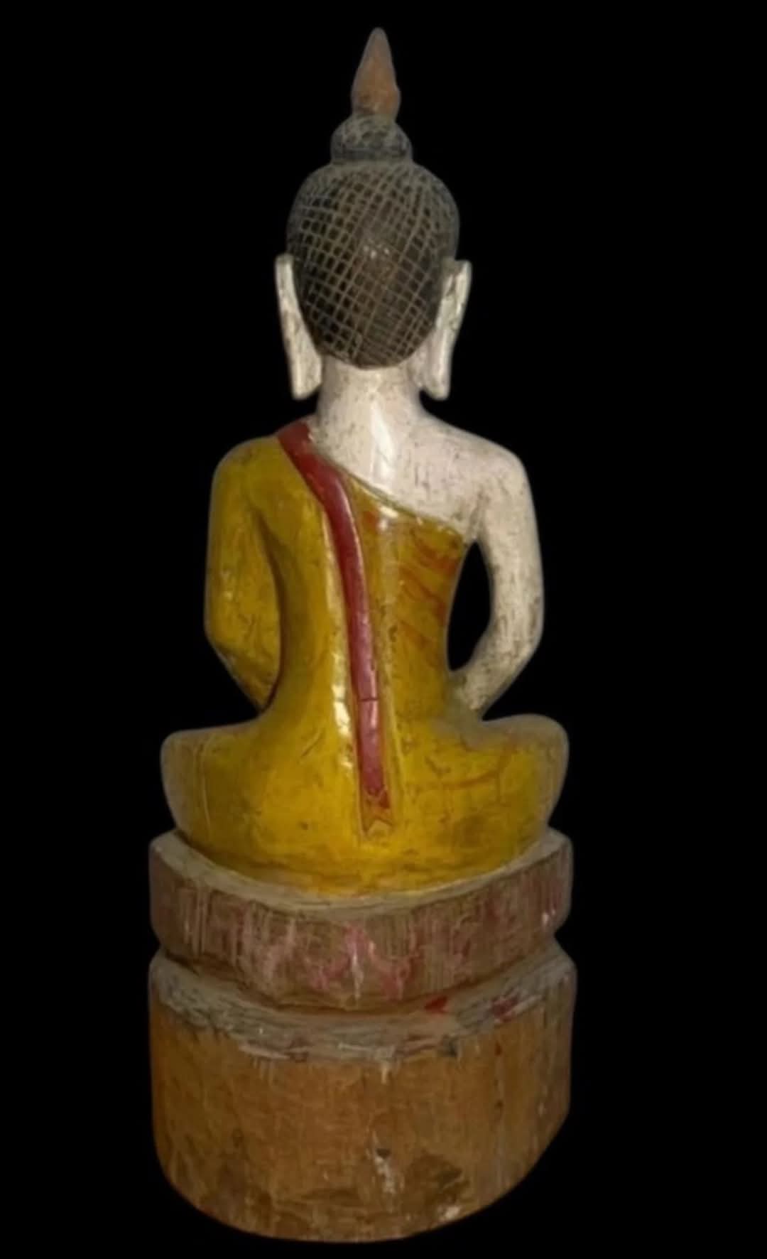 พระไม้แกะล้านาสวยคาสสิค