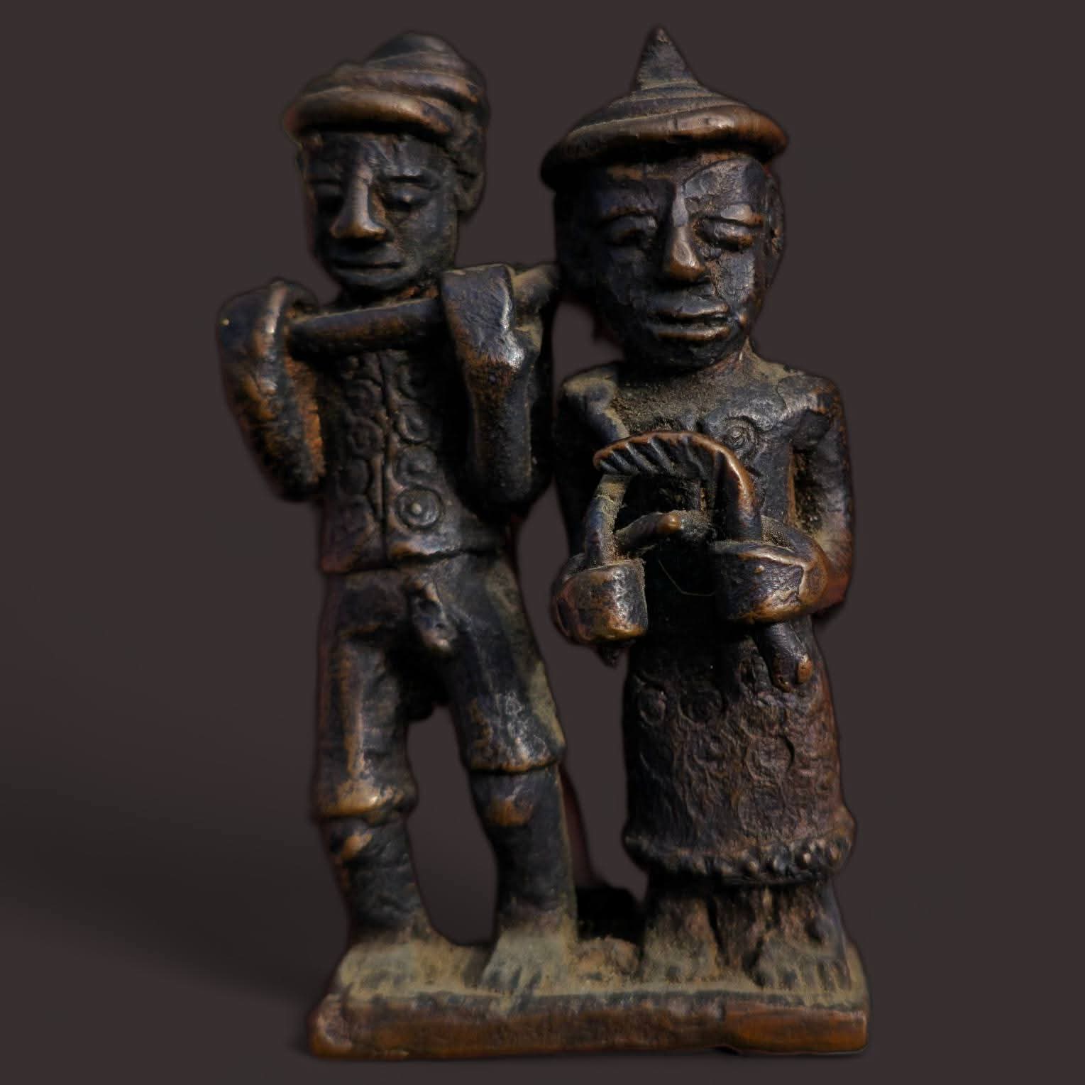 รูปหล่อ เทพย์แห่งการเพาะปลูก