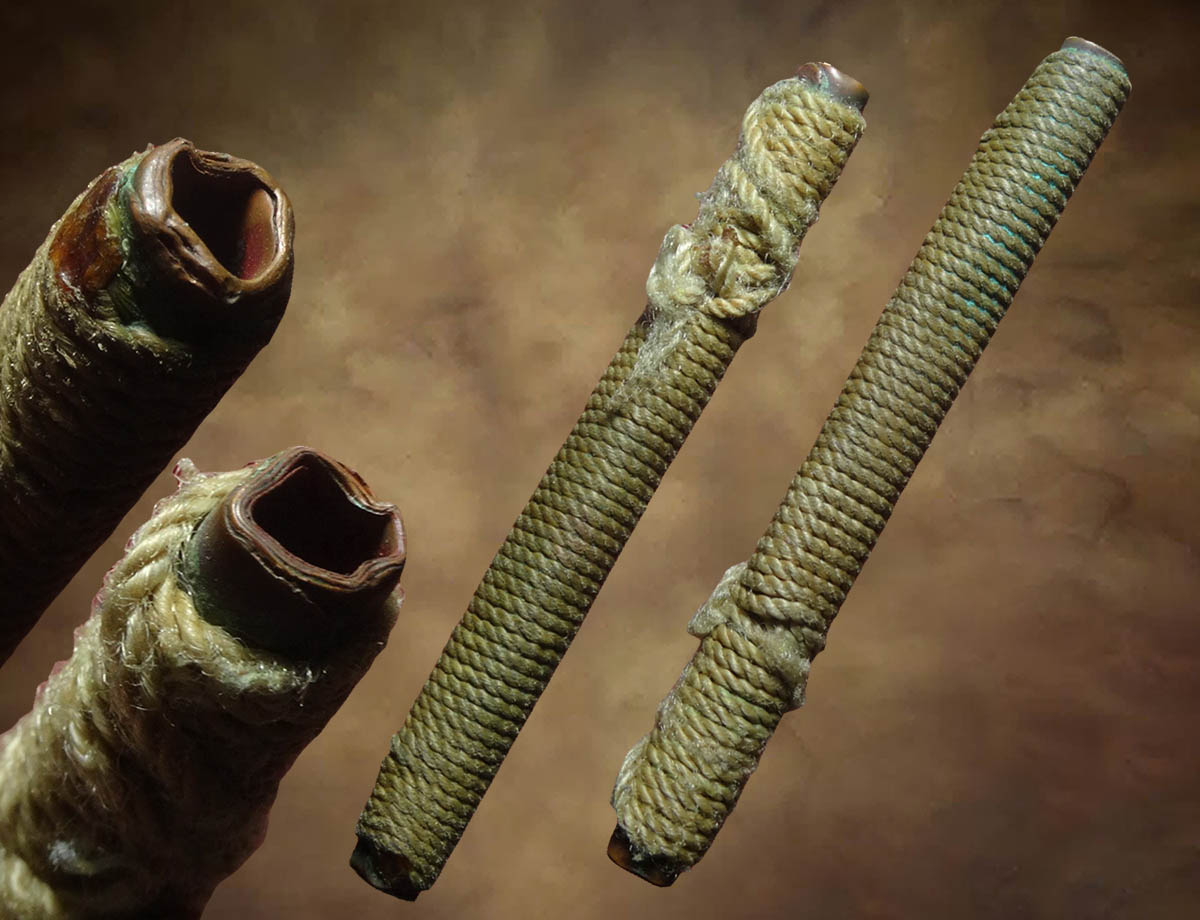 ตะกรุดสาริกา เนื้อทองแดงพันเชือกป่าน 