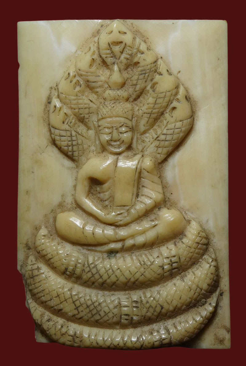 พระนาคปรก งาแกะ