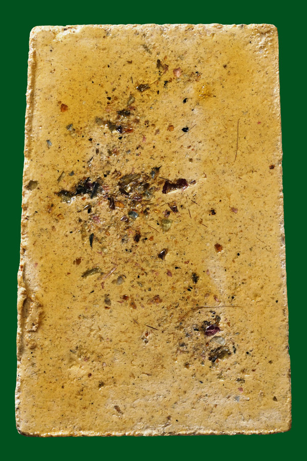 สมเด็จรุ่นแรกครูบาขันแก้วฝังพลอยเกศาสวยๆ