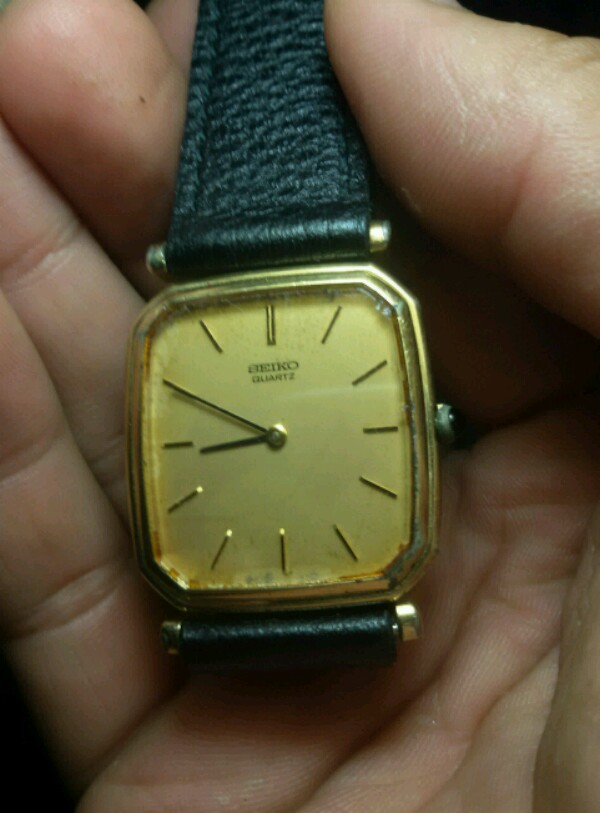 นาฬิกาแปะทอง SEIKO สองเข็ม ใช้ถ่าน.