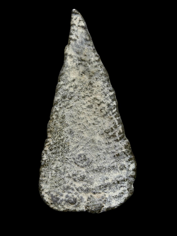 พระท่ามะปราง เนื้อชินเงิน กรุเพชรบูรณ์