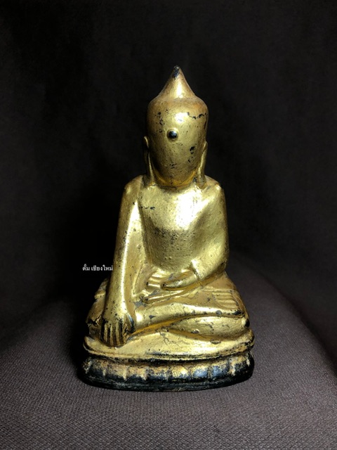 พระบัวเข็ม