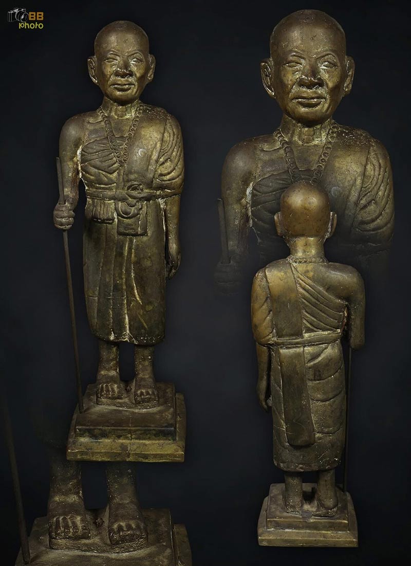 รูปเหมือนยืนโบราณครูบาเจ้าศรีวิชัย เนื้อทองผสม สูง 8.5นิ้ว วัดพระสิงห์ เชียงใหม่