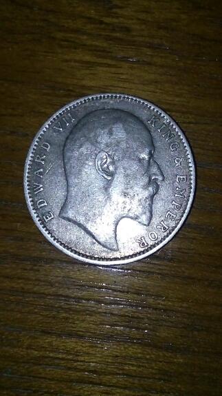 เหรียญ 1 รูปี สวยๆครับ