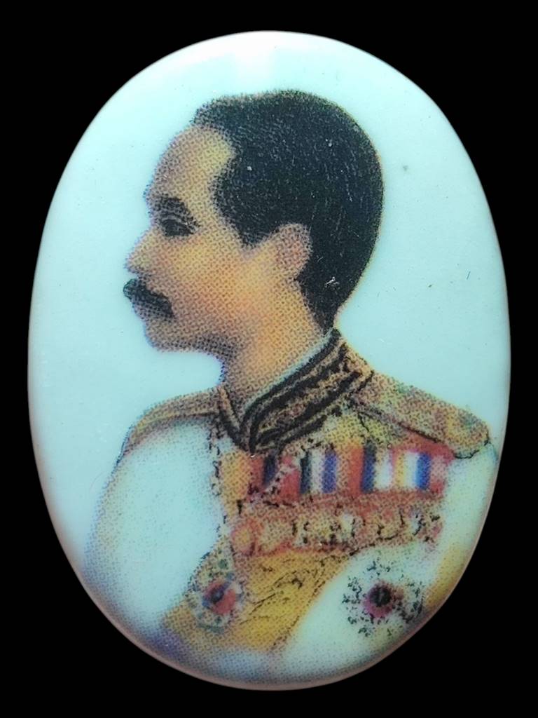 หลวงพ่อเกษม ล็อกเก็ต ร.5แผ่นเงิน ปี35(5)