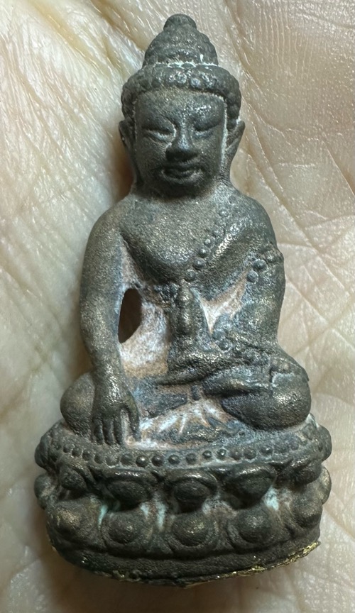 พระกริ่งพรายบัวผุด ปี2552