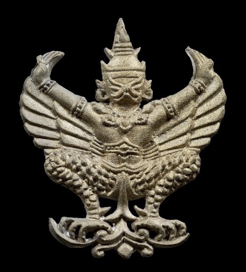 พญาครุฑครูบาหยัด รุ่นแรก เนื้อนำฤกษ์