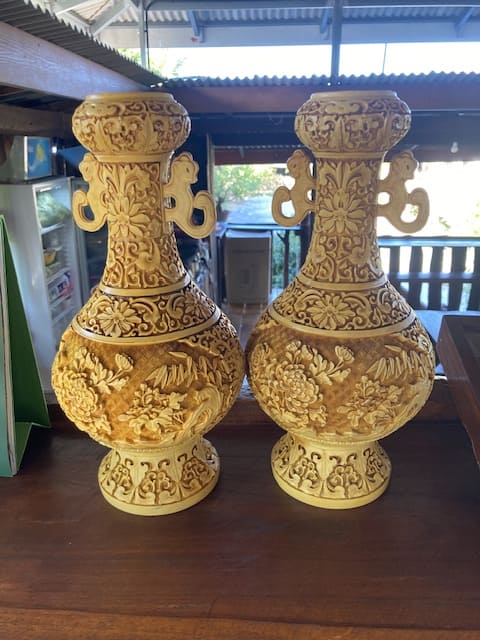 แจกัญงานเรซิน เก่าสวยมาก