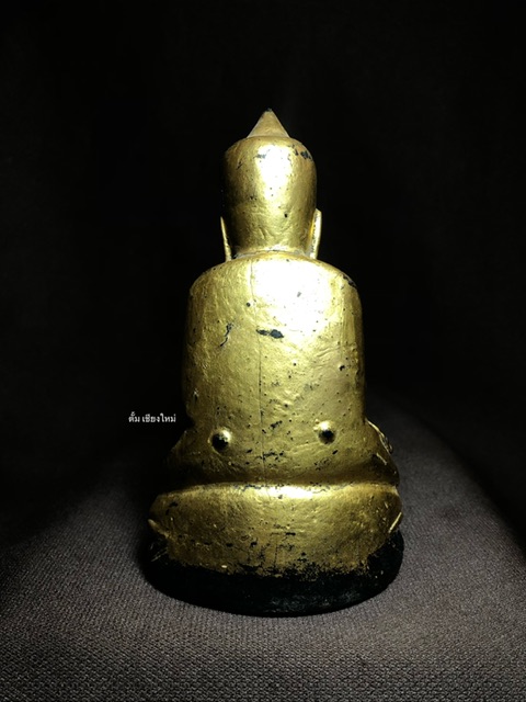 พระบัวเข็ม