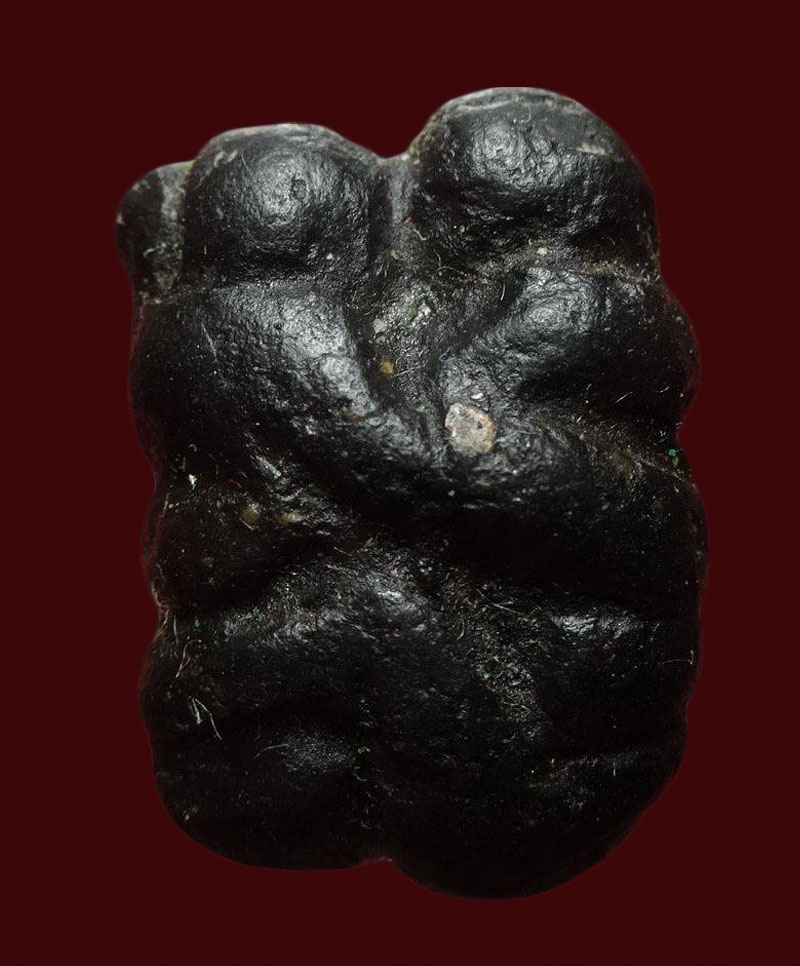 อิ่น ล้านนา หินแกะ 100 ปี