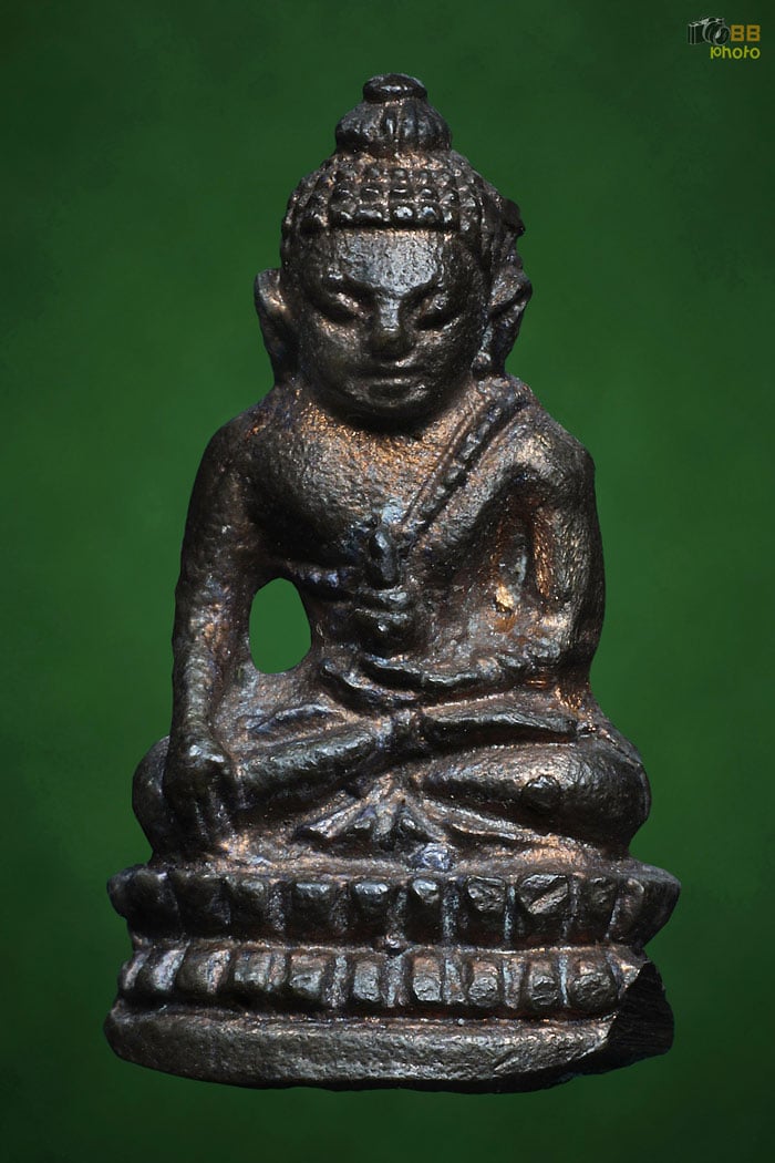 พระชัย อว. วัดสุทัศน์