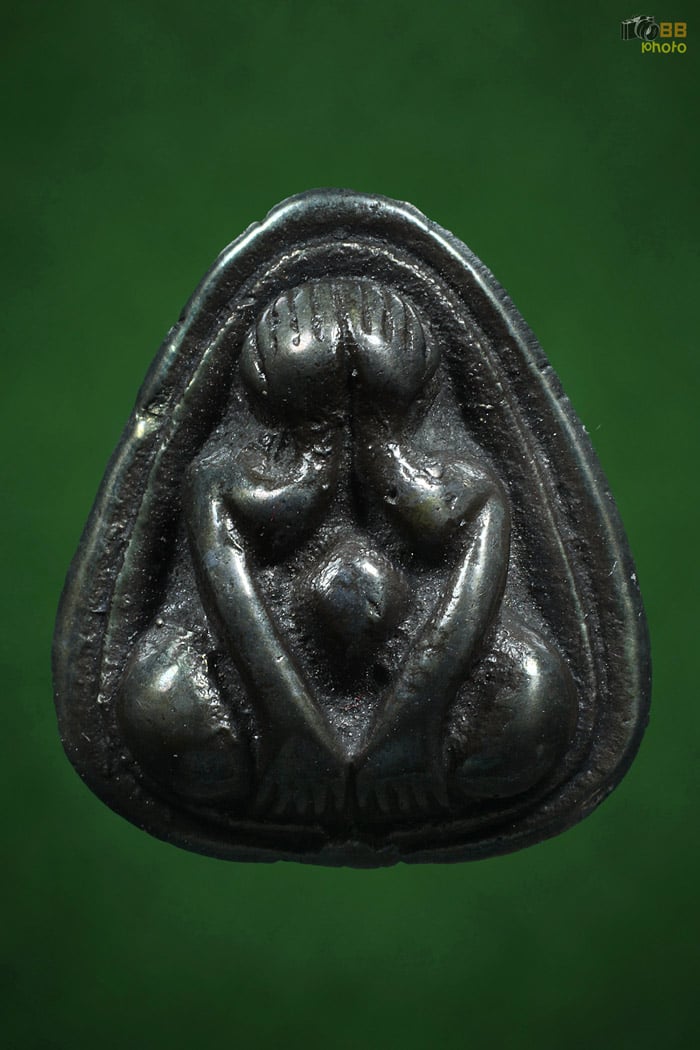 พระปิดตาเนื้อเมฆสิทธิ์ หลวงพ่อทับ