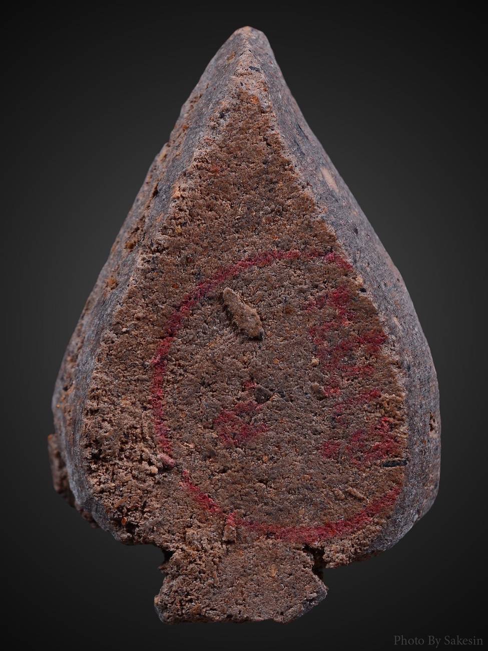 กลีบบัวรุ่นแรกครูบาจันต๊ะเนื้อดำหายากมาก