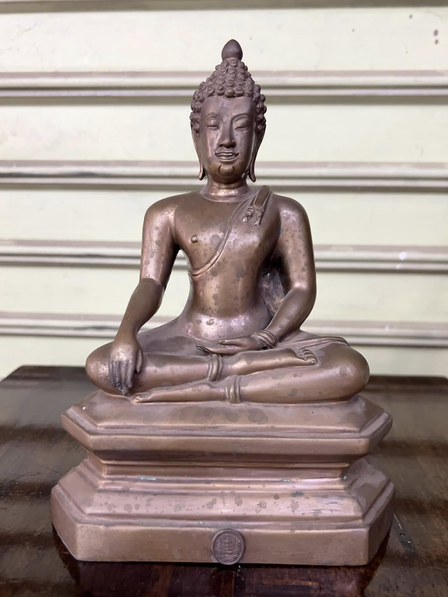 พระบูชา สมเด็จพระยุพราช ปี พ.ศ 2528 ปี 2528 ขนาด5นิ้ว