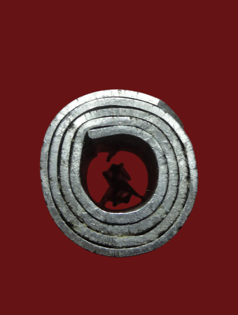 ตะกรุดลูกอมหัวใจโลกธาตุ 