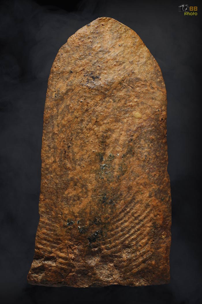 พระรอดวัดพระสิงห์ พิมพ์หน้าหนูใหญ่