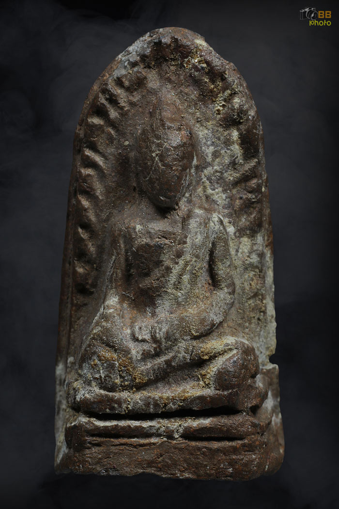 พระรอดวัดพระสิงห์ ก้นจารหลวงพ่อเงิน