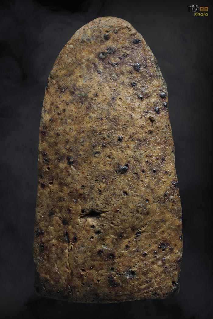 พระรอดวัดพระสิงห์ ก้นจารหลวงพ่อเงิน