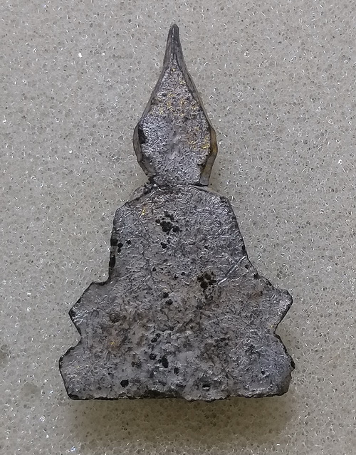 พระท่ากระดานกรุวัดเกาะ สัมพันธวงศ์