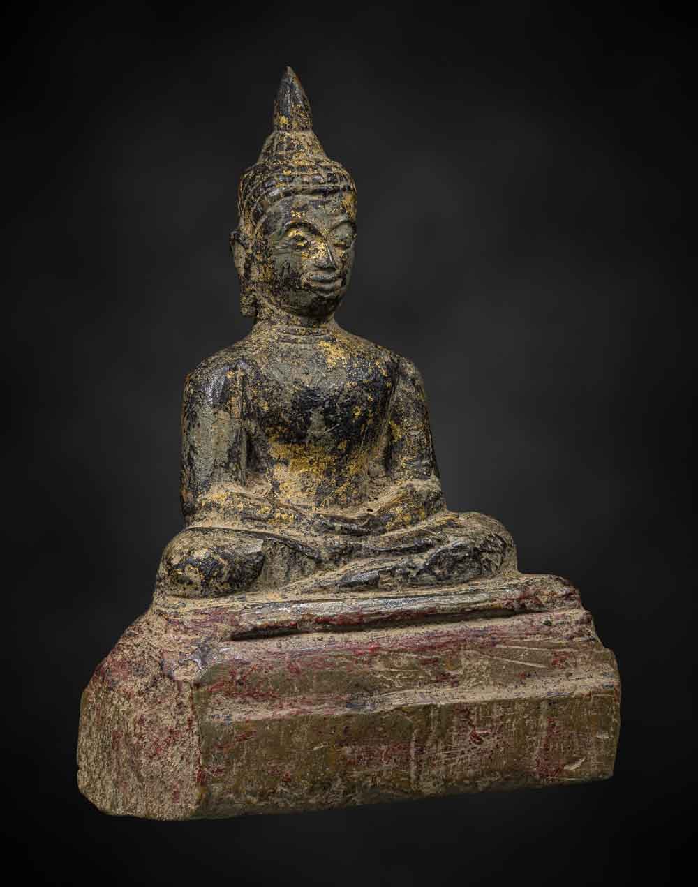 พระบูชาหินแกะสุโขทัย