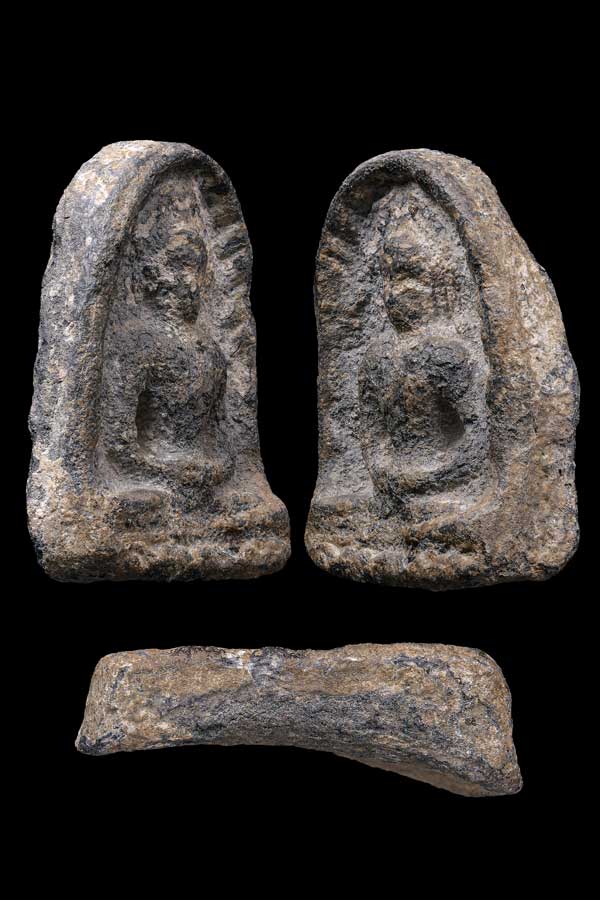 พระซุ้มกอพิมพ์ใหญ่มีกนก เนื้อชินเงิน