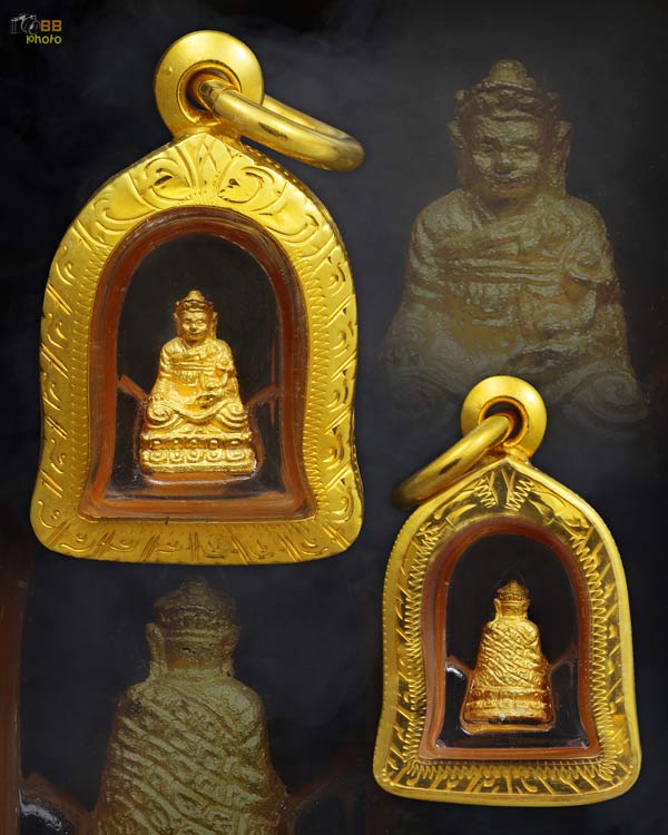 รูปหล่อไตฮงกงหลวงพ่อคูณ พิมพ์จิ๋ว ทองคํา