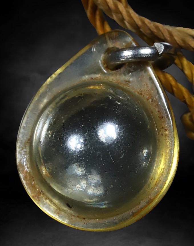 สร้อยประคำกรามช้างหลวงพ่อฤาษีลิงดำ