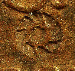 เหรียญกองพันลำปาง ปี17 เนื้อทองแดง  มาแบบธรรมชาติครับ ชักเหรียญก็ยังดี